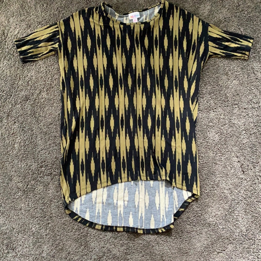 Lularoe high low Tshirt